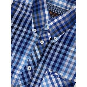 Ben Sherman Mens Button Down Shirt Medium Blue Gingham Pocket Classic Preppy EUC